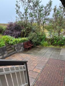 Exclusive top floor 2 bedroom with a stunning view