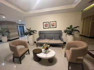 AdahkuMaya Luxury Suites - Aparthotels, Manila