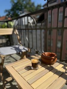 Studio mit Balkon im Zentrum