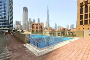 1 Bedroom Apt with Stunning Burj Khalifa View