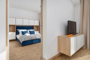 Słonimskiego Wrocław by Solarento