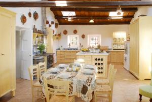 San Stefano Estate - Venetian Manor