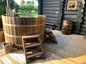 Russet & Rowanberry - Russet House