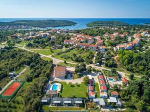 Mobile Home Banjole near the Beach