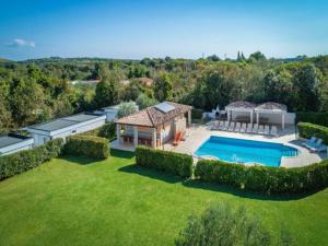 Mobile Home Banjole near the Beach