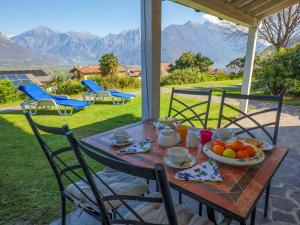 Bellavista B Garten-Appartement mit Pool