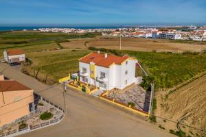 PORTO BATEL Family&Friends Beach House