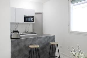 Bright apartment near Paris Montmartre