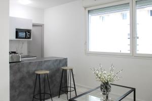 Bright apartment near Paris Montmartre