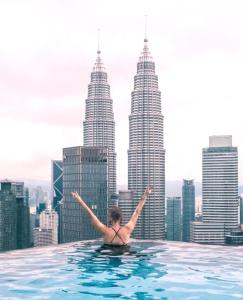 THE LUXE INFINITUM BY SRH STAY KLCc - Hotel 3 stelle a Kuala Lumpur