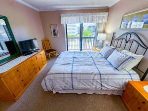 Tilghman Beach and Racquet Club 242