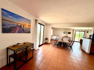 Maison avec piscine VIVES 8 couchages 4 chambres