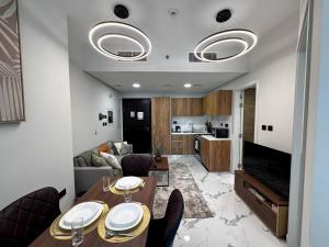 Stylish 1BR on Al Maryah Walk to Galleria Mall & Cleveland