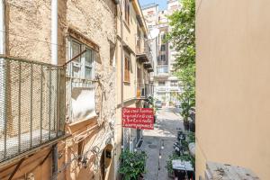 Apartamento con balcón
