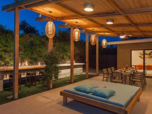 Atomic Ranch Heaven by ACME House Company