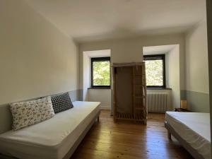 Gîte A lAncienne Forge - Maison avec jardin