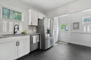 3 Bed 1 5 Bath Home in College Hill By Hospital