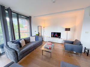 Disc Monthly Rate - 3 Bed Apt with Balcony & Lift near London Bridge , Borough Market , The Shard