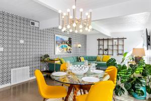 Citron Oasis by ACME House Company