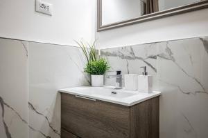 Studio Janna - Palazzo Gaddi Heritage in Florences Historic Heart