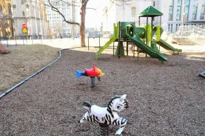 Denim Lofts-Sports DWTN Loft-Projector TV-Poker Table-Balcony-2C