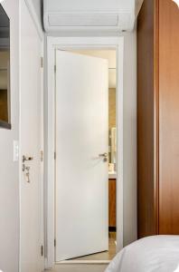 Studio Vila Madalena a 15 passos do metro