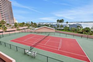 Crescent Beach Club II PHB