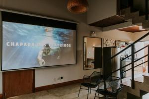 Vila Astra - jacuzzi gigante, telão 120 polegadas, próximo de tudo