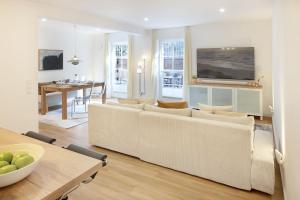 Cap Alma - Apartmány, List