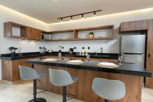 Moderno Depa 2BR con Alberca en Rooftop 5ta Avenida