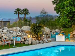 Paradise Splash at Little Tuscany by ACME House Company