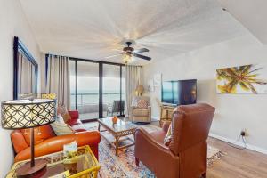 Crescent Beach Club II 6F