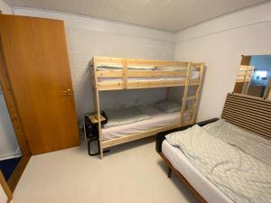 Family room in centrum 300m to Lego House and walking street