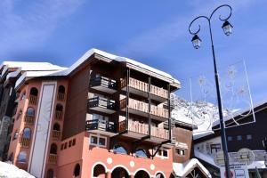 Résidence Comete - Appartement fonctionnel · Cœur de station · Balcon vue pistes MAE-3763