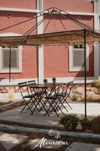 Guest House Almeixar