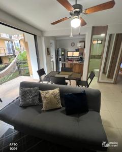 Gran Alojamiento Familiar con 4 Piscinas y Jacuzzi - Para 13 personas - By Molca Travel