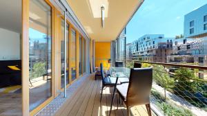 Élégant T2 au cœur de Confluence