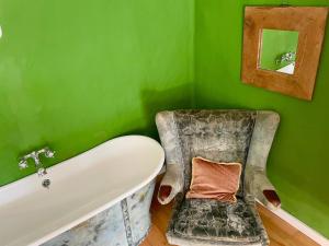 Las Palomitas Coastal Retreat in Tarifa sleeps 6