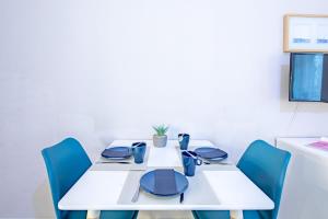 Very Central - Modern Studio