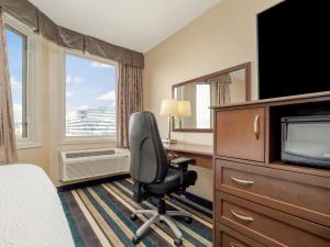 Holiday Inn Conference Centre Edmonton South by IHG