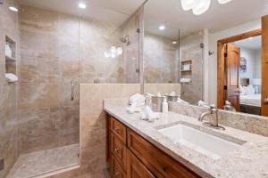 The Charter at Beaver Creek F2505