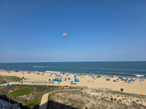 OCEANFRONT 29th St 2BR 2BA Condo Steps To Boardwalk