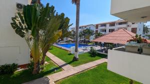 Apartment with pool near the beach in PV