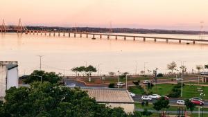 Escaleras a la Costanera