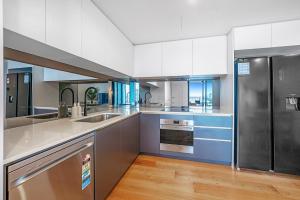 Broadwater Lux Apartment