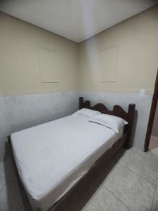 Casa para Famílias e Grupos com Ar-condicionado, Churrasqueira e estacionamento próximo em Praia Grande