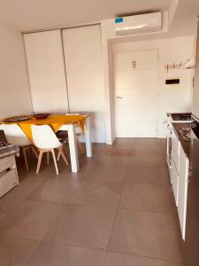 Monoambiente frente al río en Ramallo