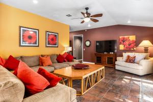 La Buena Vida by ACME House Company