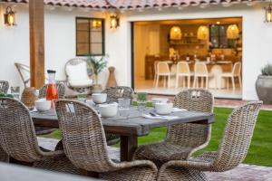 Casa De Tierra by ACME House Company