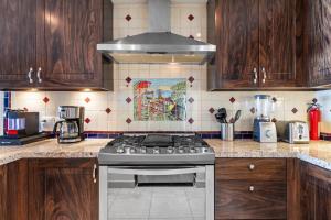 Beachfront, spectacular view, Grand Venetian